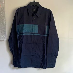 Oakley LongSleeve Button Up
